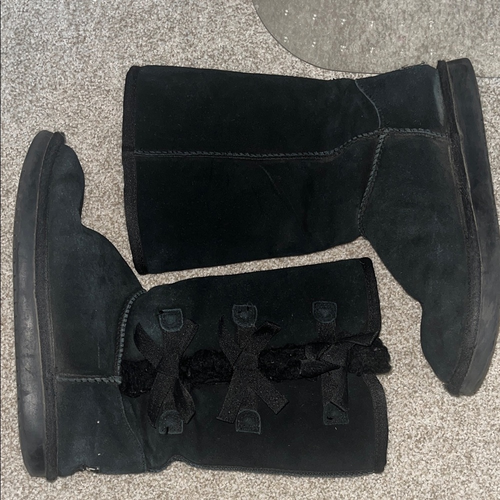 Koolaburra by UGG Victoria Tall Boot, Black on Black, 4